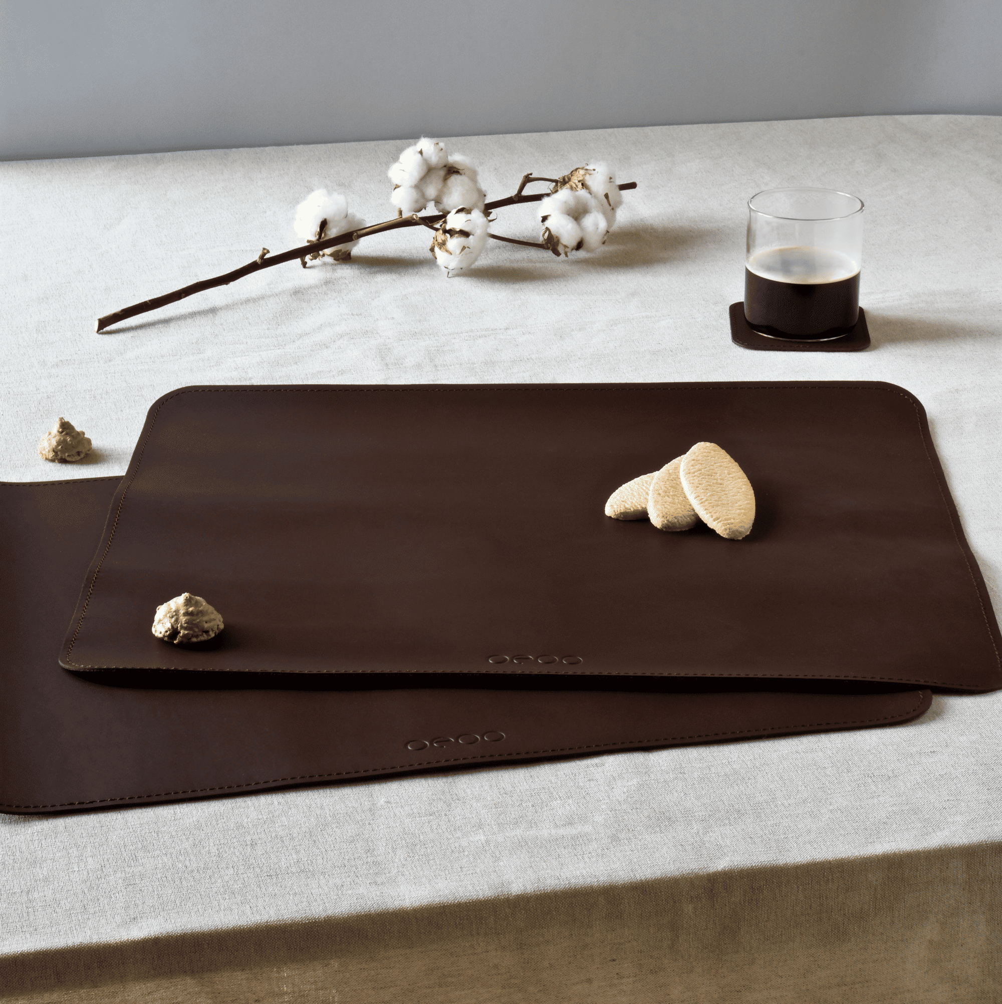 Clara - sei tovagliette in pelle